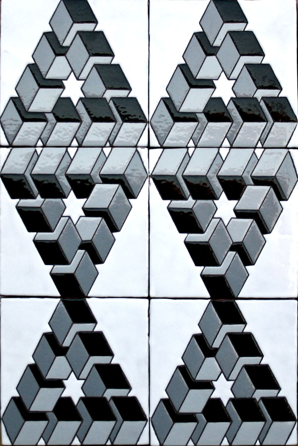 Escher Tiangle Deco